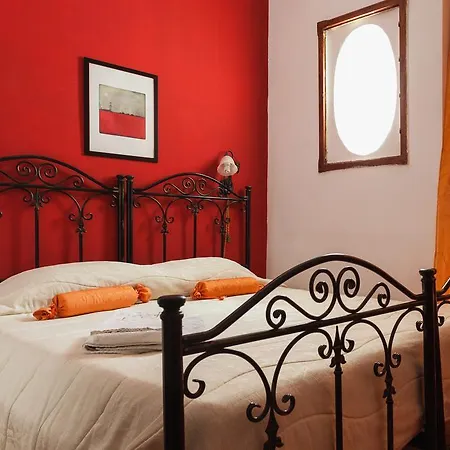 Bed & Breakfast Piccolo Gellia 2*