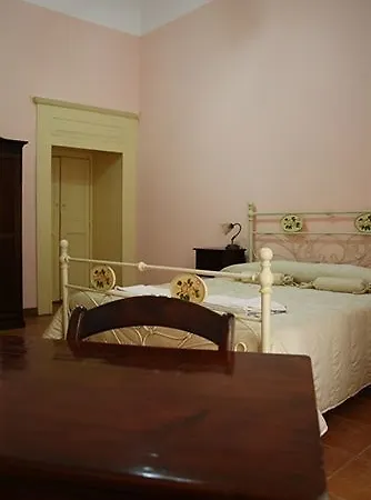 Piccolo Gellia Bed & Breakfast 2*